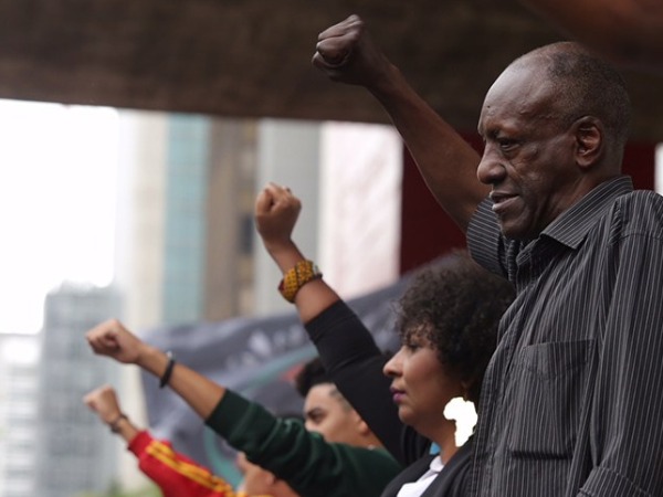 Acadêmicos e ativistas negros celebram lei que equipara crime de injúria racial ao de racismo