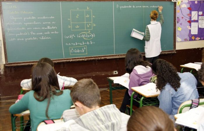 Lei que estabelece regras de transparência e controle social no ensino é sancionada