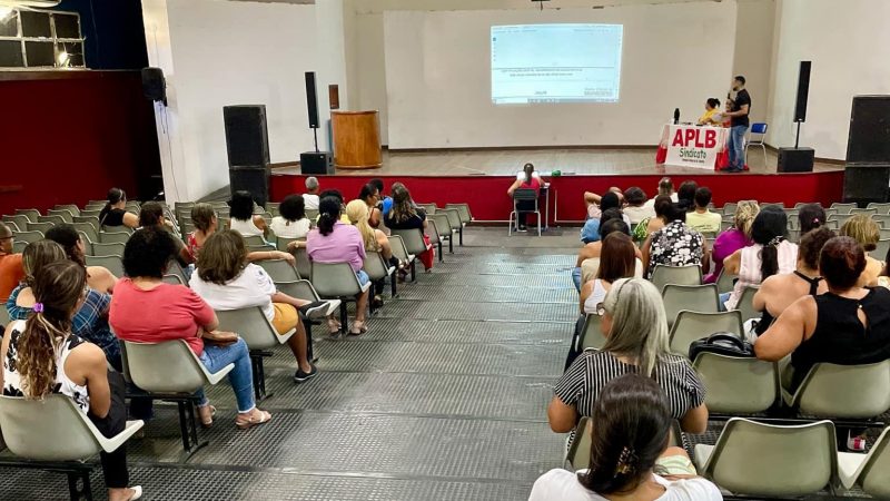 Assembleia final dos Professores Municipais de Jequié aprova nomes para compor os Conselhos do IPREJ