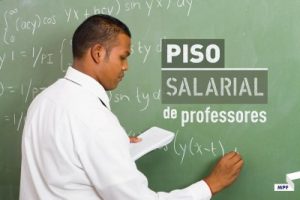 APLB-SINDICATO DE JEQUIÉ ENCAMINHA DOCUMENTO AO GOVERNO MUNICIPAL SOBRE O NOVO VALOR DO PISO SALARIAL PROFISSIONAL NACIONAL DOS PROFESSORES.