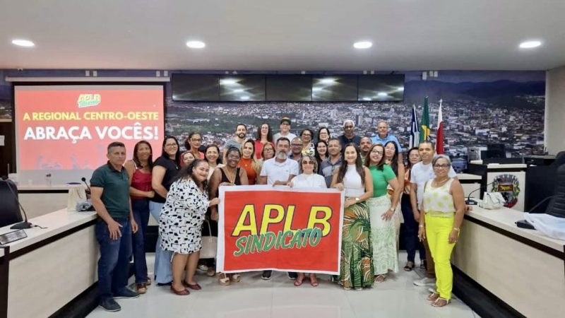 XX Conselho Sindical discute desafios da educação e organização sindical em Jequié