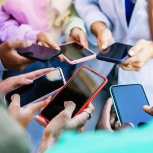 Publicada no Diário Oficial de Jequié a Deliberação que restringe o uso de celular nas Unidades Escolares do Sistema Municipal de Ensino.