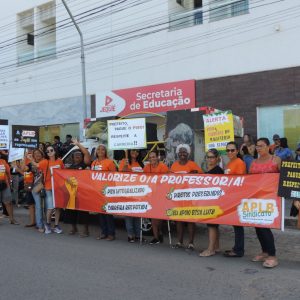 PREFEITURA DE JEQUIÉ ENCAMINHA À CÂMARA DE VEREADORES PROJETOS DE LEI QUE DETERMINAM MUDANÇAS EM CARGOS DA EDUCAÇÃO MUNICIPAL
