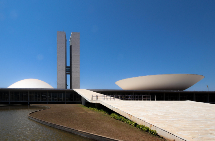 Reforma Administrativa não pode significar desmonte do Estado