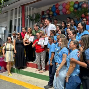 SANÇÃO E PUBLICAÇÃO DO NOVO ESTATUTO E PLANO DE CARREIRA MARCAM DIA HISTÓRICO PARA OS TRABALHADORES EM EDUCAÇÃO DE JEQUIÉ