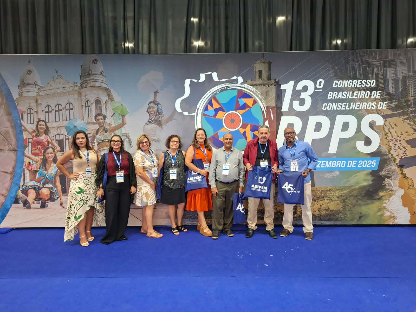 DIRETORAS DA APLB-SINDICATO DE JEQUIÉ PARTICIPAM DO CONGRESSO NACIONAL PARA CONSELHEIROS DE PREVIDÊNCIA SOCIAL