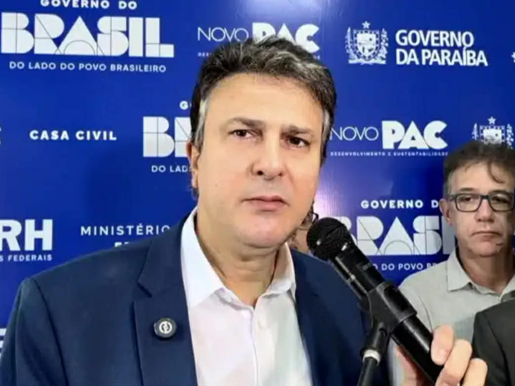 ATENÇÃO – Ministro da Educação fala sobre reajuste no piso dos professores para 2026