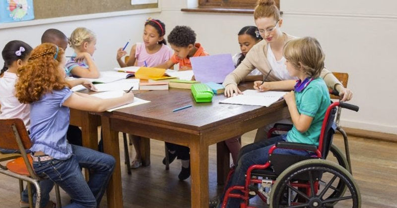 Publicada Portaria que institui Comissão Especial para organizar realização da Seleção Interna destinada ao preenchimento de vagas temporárias em Salas de Recursos Multifuncionais das Escolas Públicas Municipais.