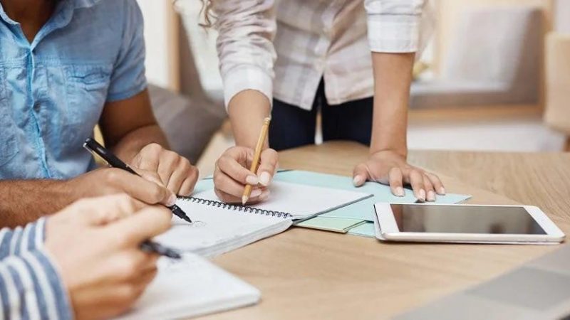 PUBLICADO DECRETO QUE INSTITUI GRUPO DE TRABALHO PARA AVALIAÇÃO E ENQUADRAMENTO DOS SERVIDORES DA EDUCAÇÃO BÁSICA – GT/ENQUADRAMENTO.