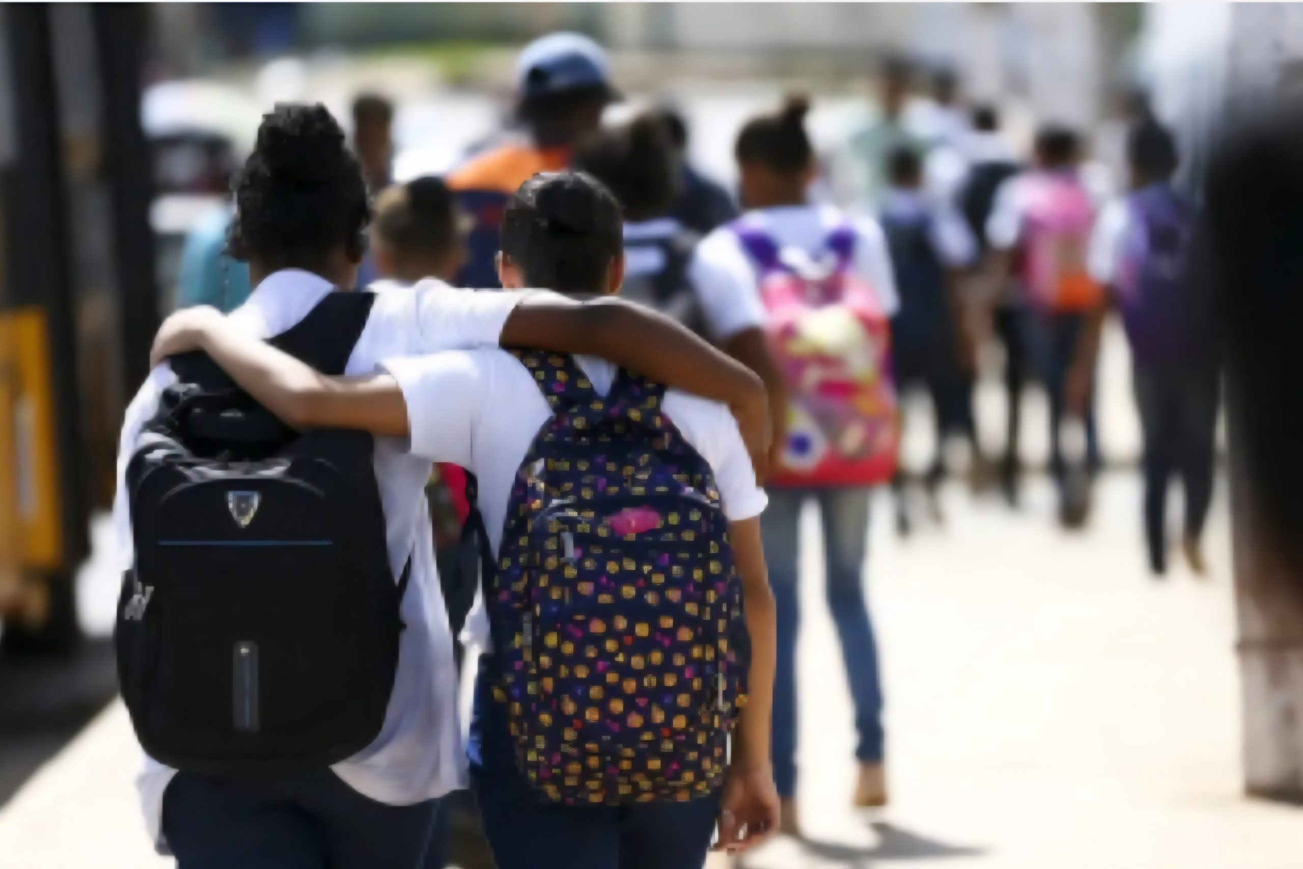 Protocolo contra racismo e discriminação nas escolas avança no Senado